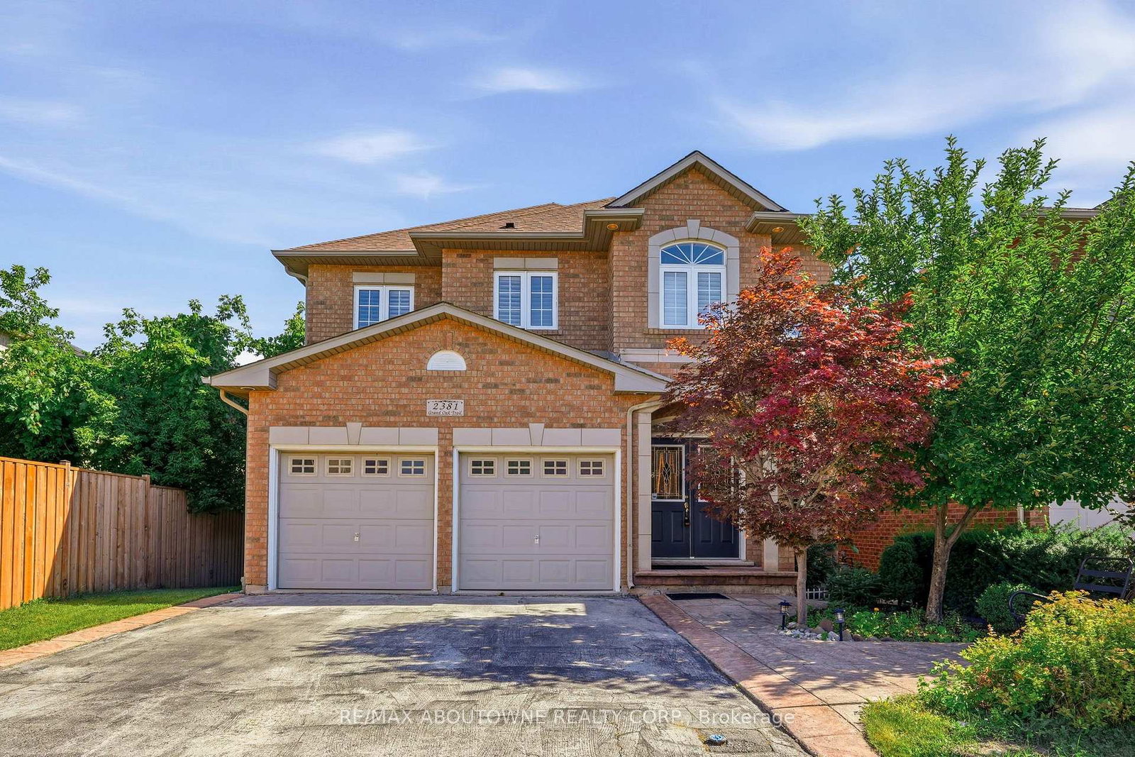 2381-grand-oak-trail-oakville-ontario-w13730148