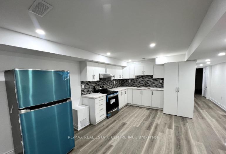 20-quinton-ridge-brampton-ontario-w13730214