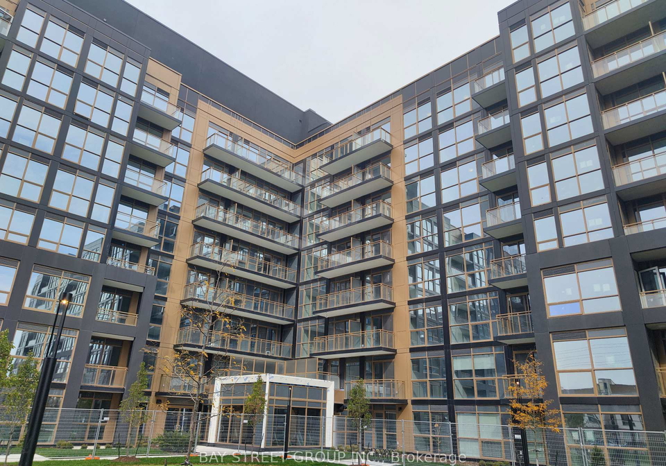 2343-khalsa-gate-oakville-ontario-w13730266