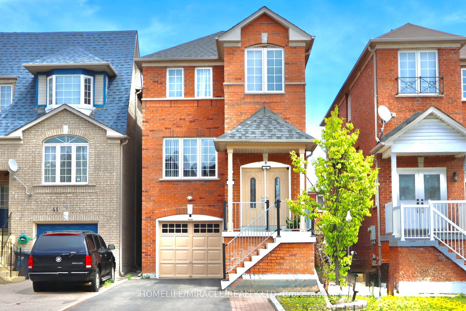 43-caranci-crescent-brampton-ontario-w13730446