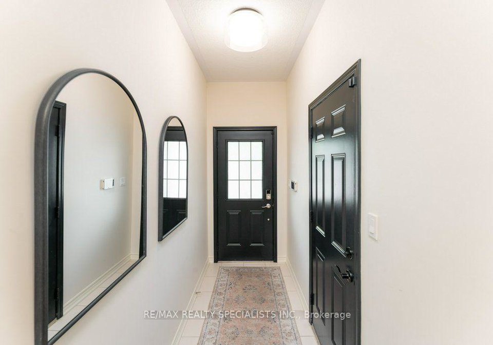 1115-haig-boulevard-mississauga-ontario-w13730694