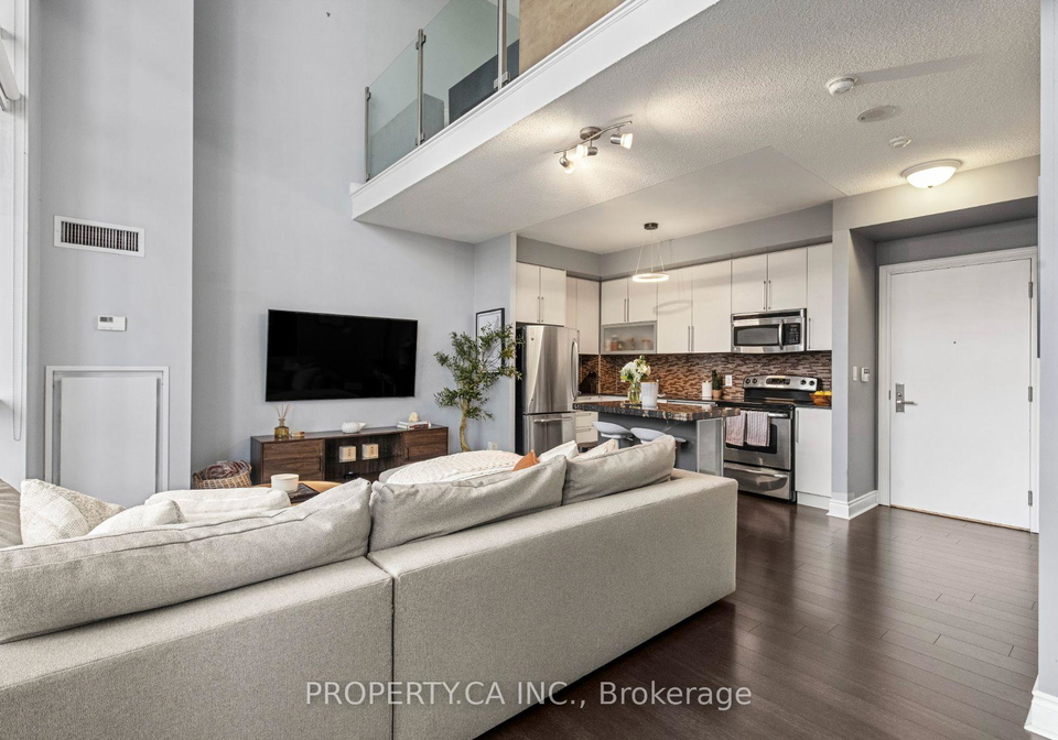 16-brookers-lane-toronto-etobicoke-ontario-w13730922