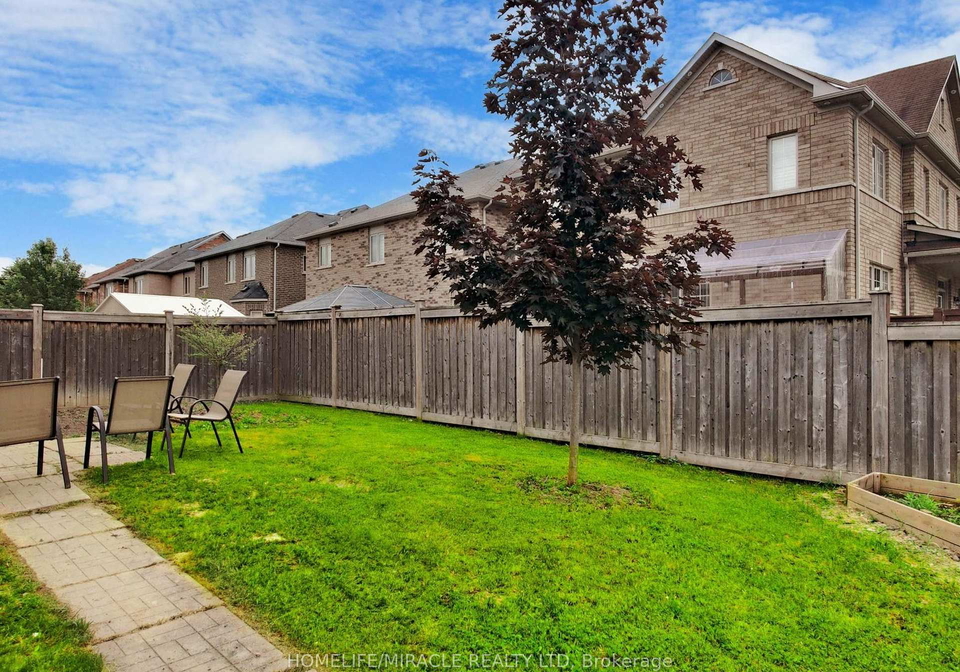 63-sleightholme-crescent-brampton-ontario-w13730950