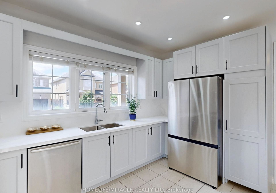 63-sleightholme-crescent-brampton-ontario-w13730950
