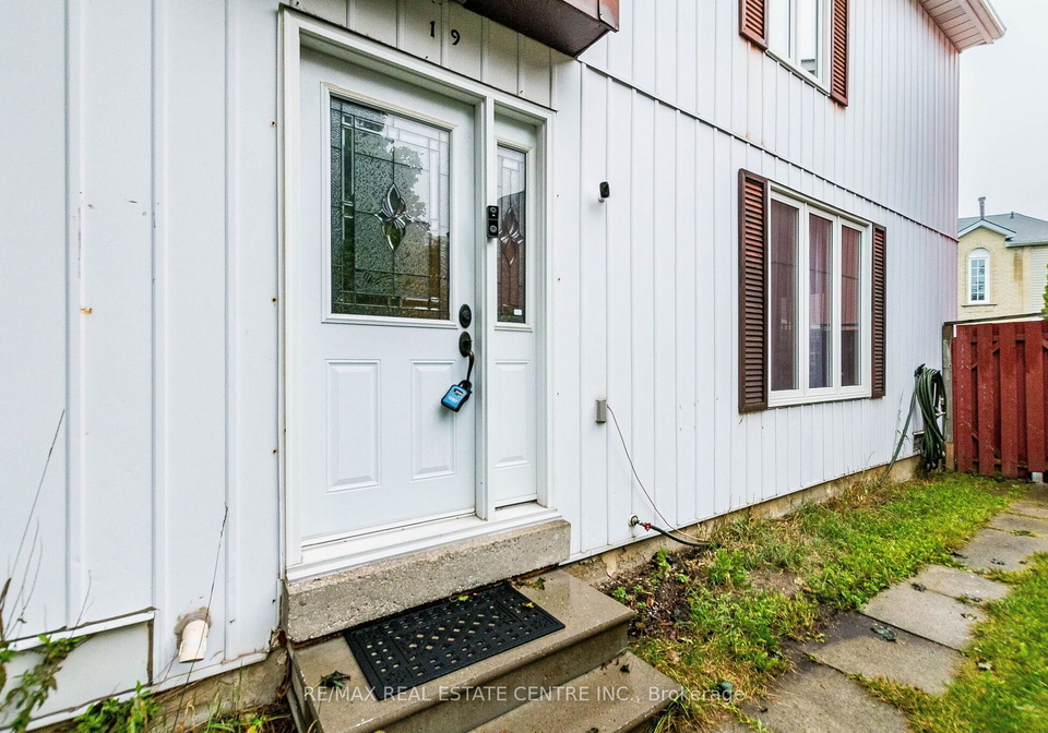 19-huntingwood-crescent-brampton-ontario-w13730954