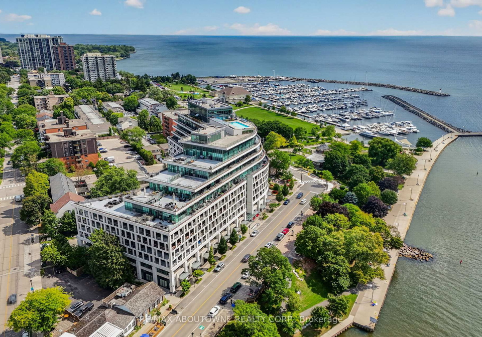 11-bronte-road-oakville-ontario-w13730964