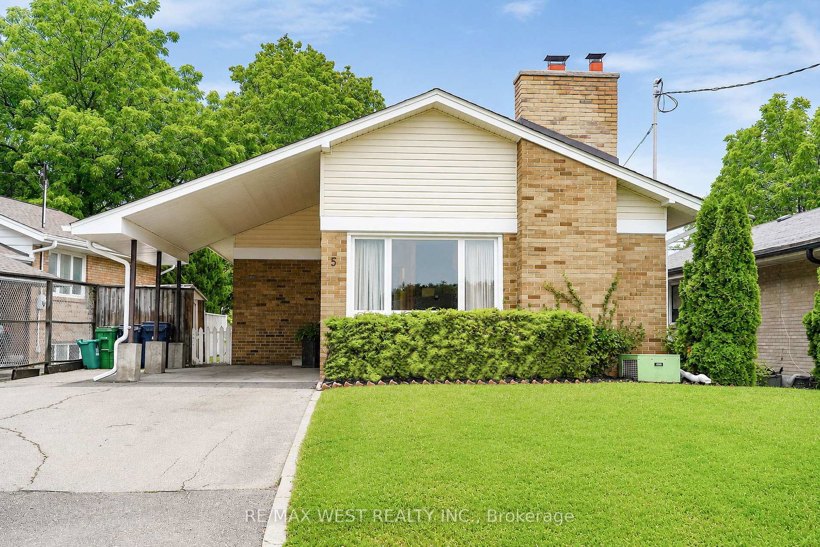 5-cromarty-drive-toronto-etobicoke-ontario-w13731148