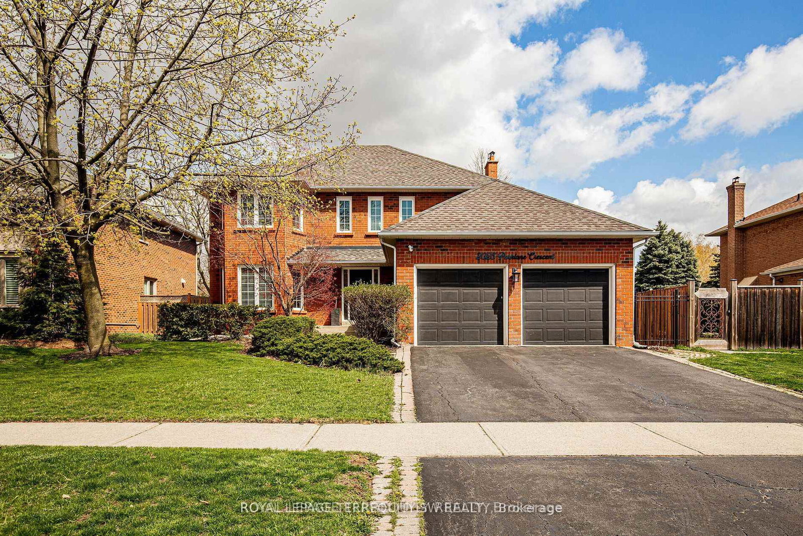 2025-parklane-crescent-burlington-ontario-w13731264