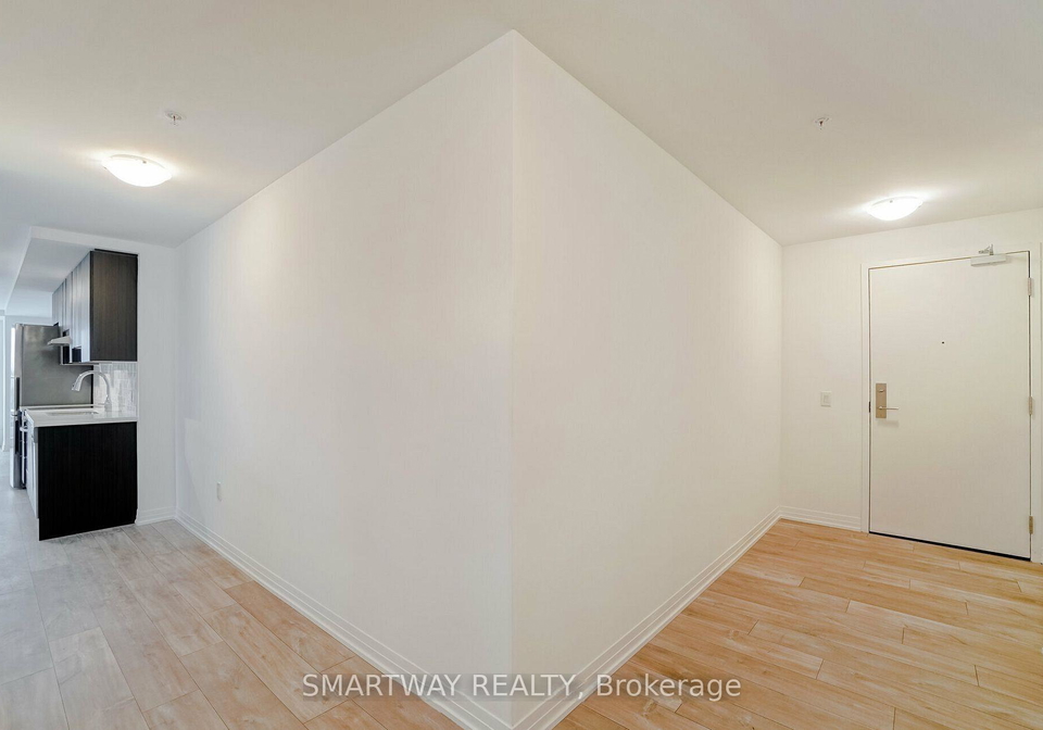 408-browns-line-toronto-etobicoke-ontario-w13731454