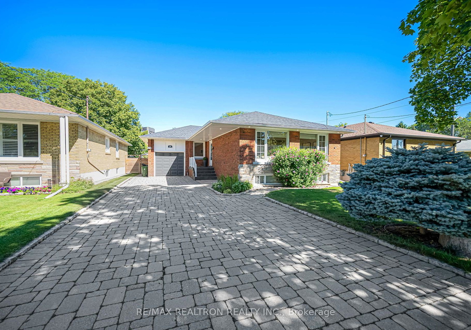 44-fenley-drive-toronto-etobicoke-ontario-w13731574