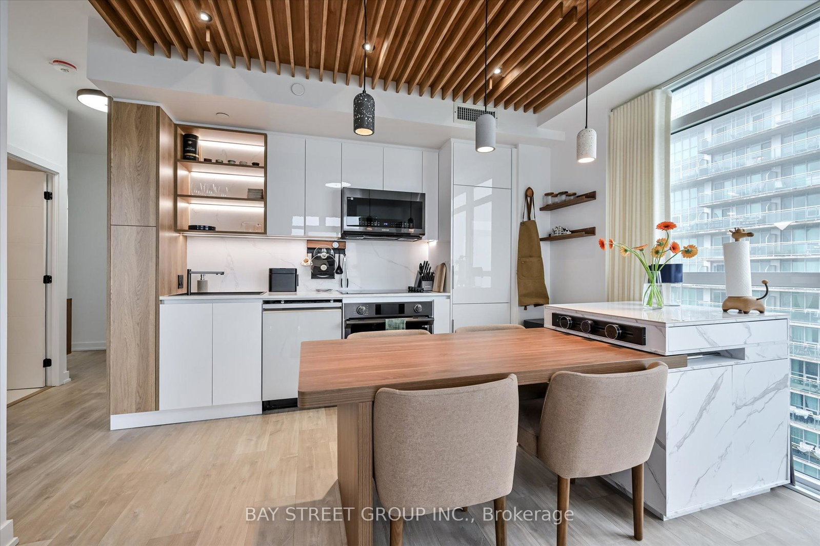 251-manitoba-street-toronto-etobicoke-ontario-w13731682