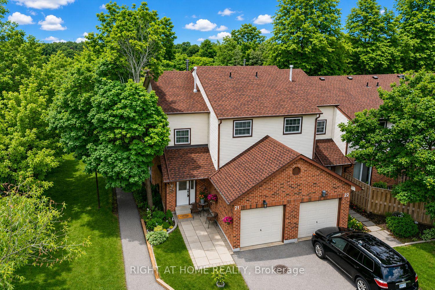 2065-amherst-heights-court-burlington-ontario-w13731728