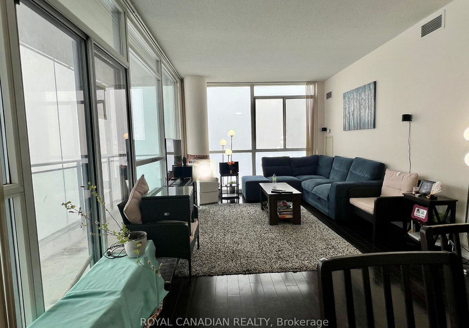 225-webb-drive-mississauga-ontario-w13731762
