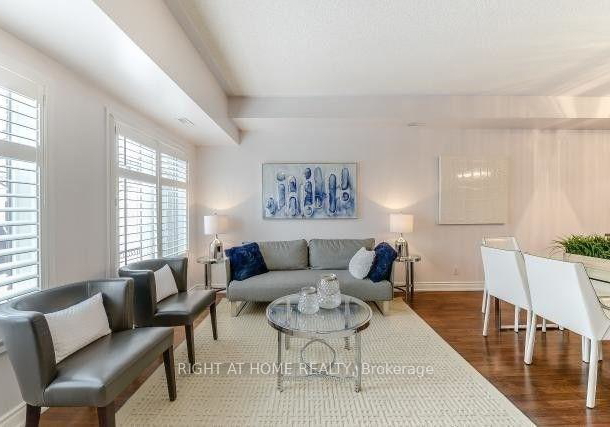 5-richgrove-drive-e-toronto-etobicoke-ontario-w13731850