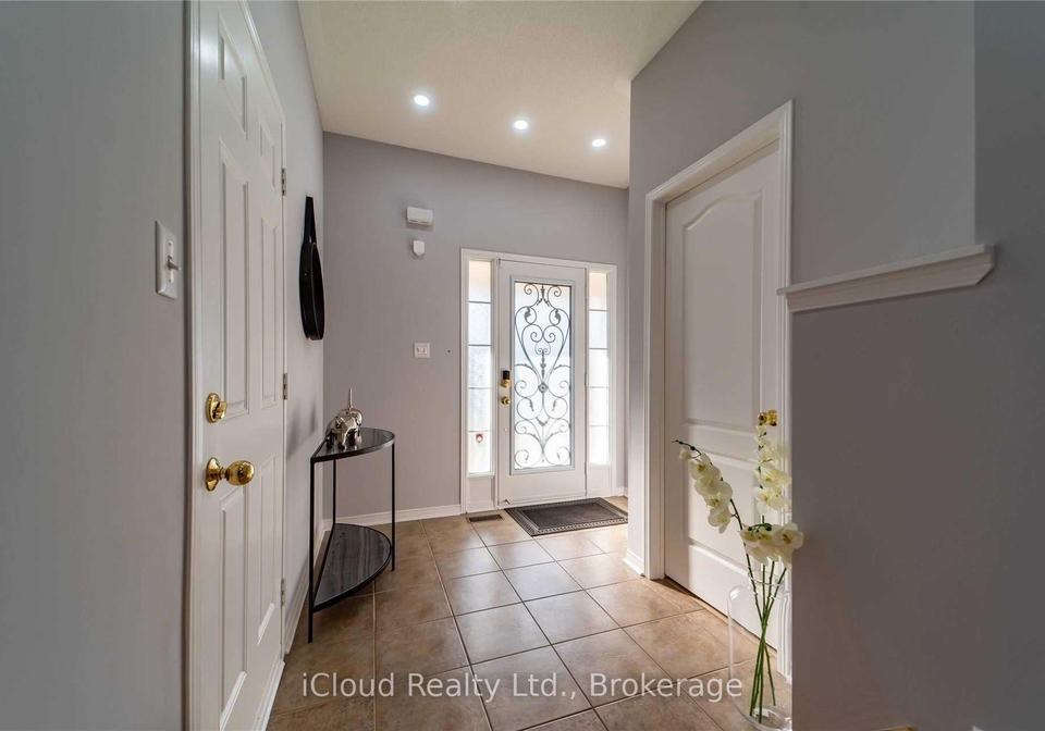 27-hollingsworth-circle-brampton-ontario-w13731964