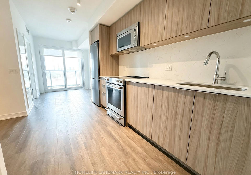 30-samuel-wood-way-toronto-etobicoke-ontario-w13731978
