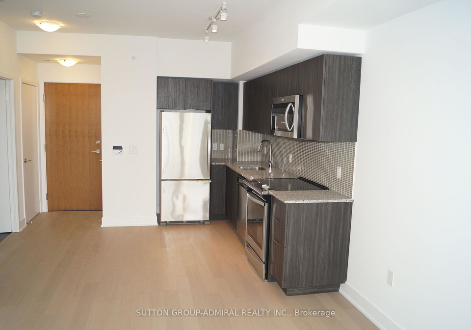 30-shore-breeze-drive-toronto-etobicoke-ontario-w13732532