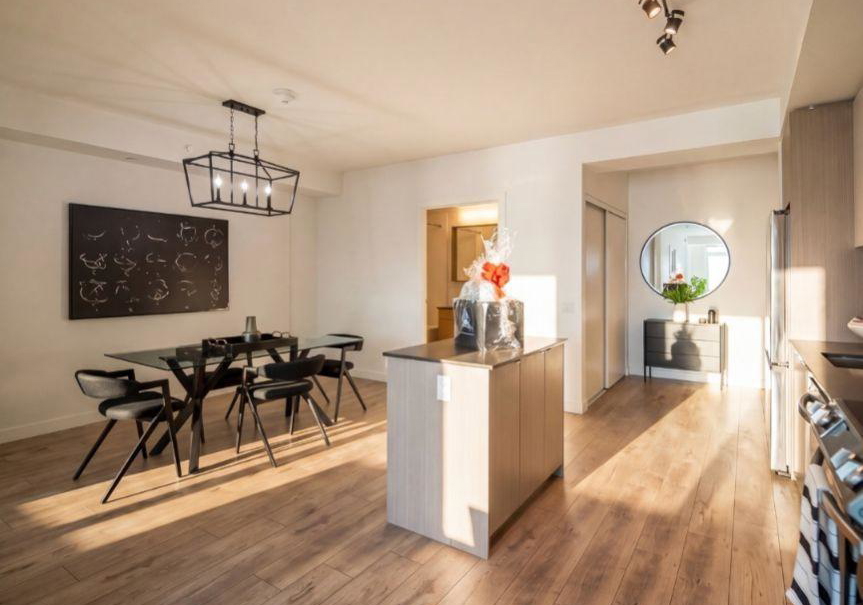 133-bronte-road-oakville-ontario-w13733410