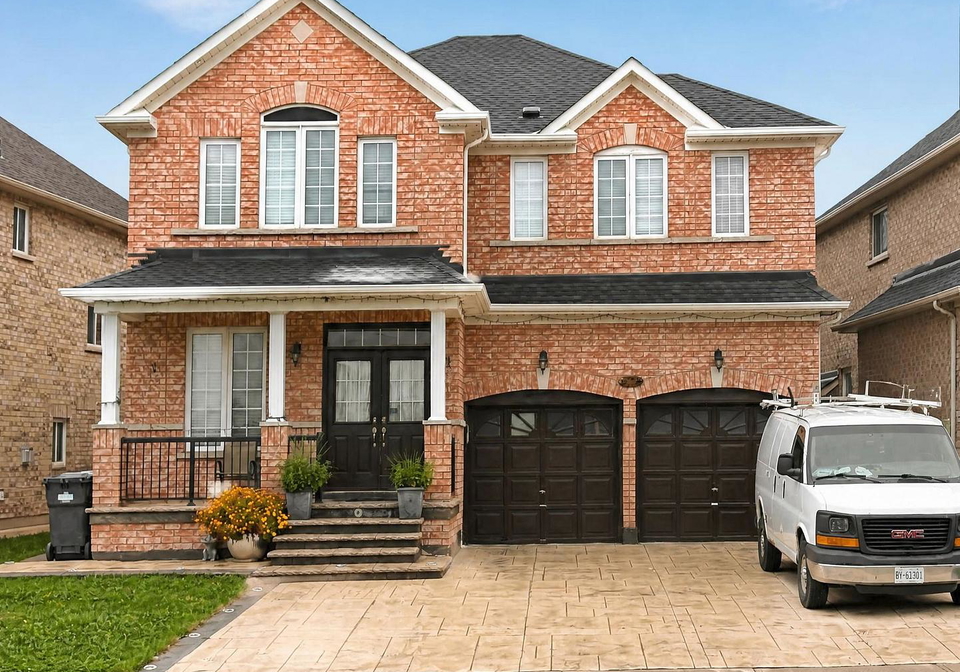 102-earlsbridge-boulevard-brampton-ontario-w13733478