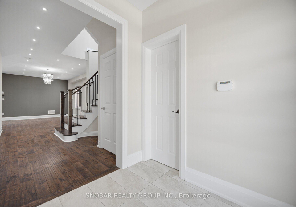 5504-ethan-drive-mississauga-ontario-w13733686