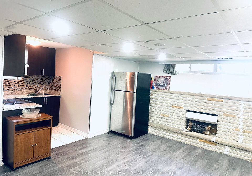 130-earnscliffe-circle-brampton-ontario-w13733852