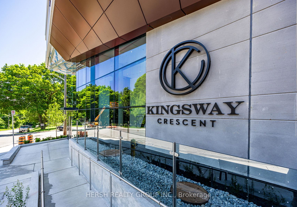 160-kingsway-crescent-toronto-etobicoke-ontario-w13733976