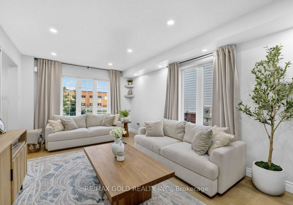 1110-davis-lane-milton-ontario-w13734364