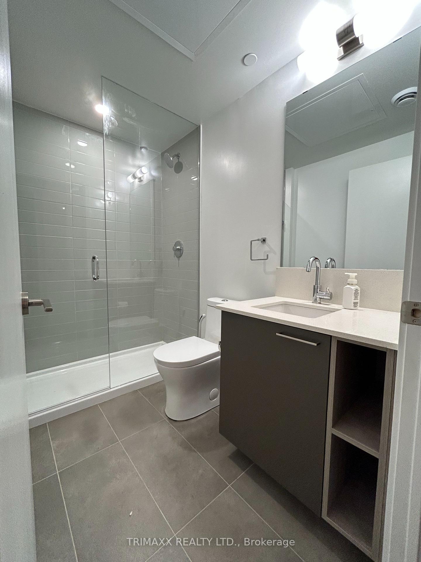 3005-pine-glen-road-oakville-ontario-w13734376