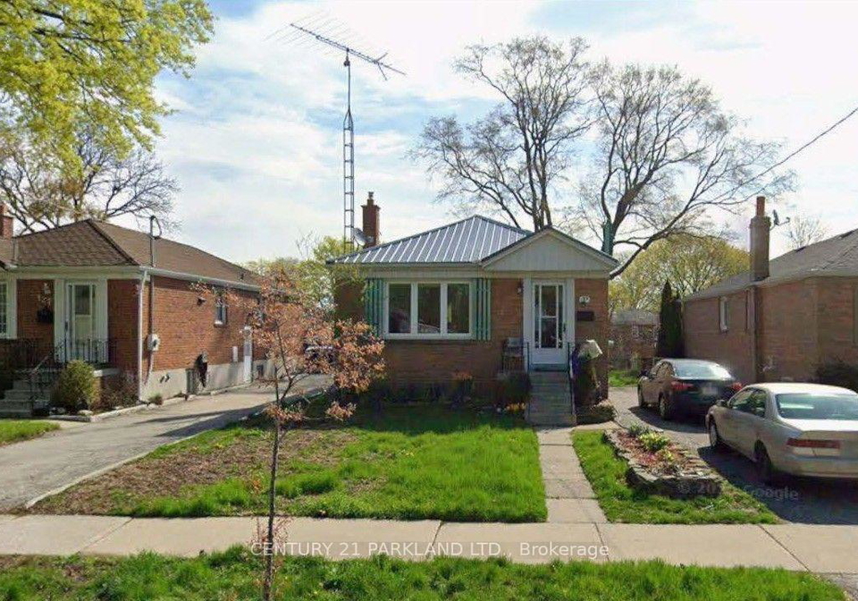 125-north-carson-street-toronto-etobicoke-ontario-w13734412