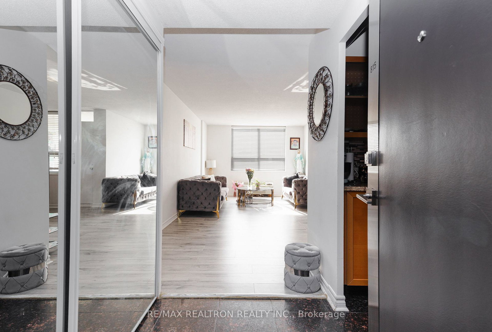 2825-islington-avenue-toronto-york-ontario-w13734554