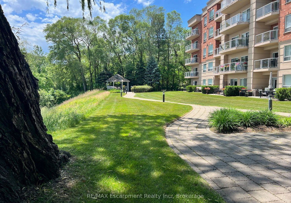5188-lakeshore-road-burlington-ontario-w13735256