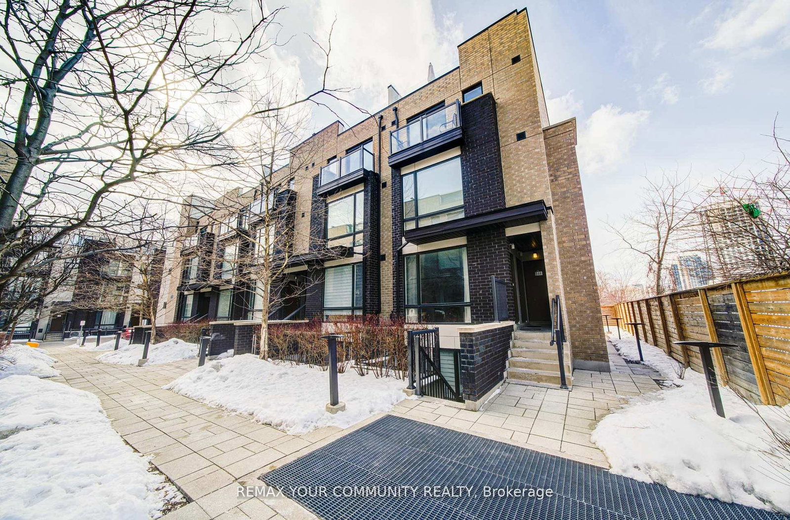 34-fieldway-road-toronto-etobicoke-ontario-w13735364