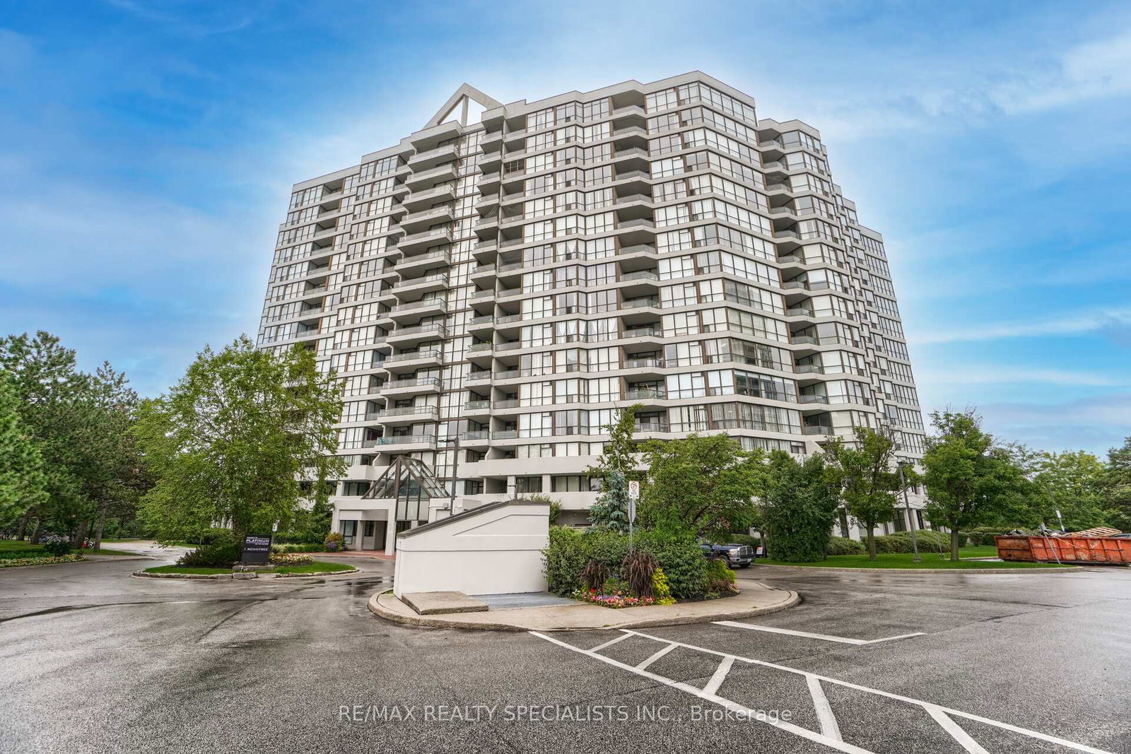 1-rowntree-drive-toronto-etobicoke-ontario-w13735716