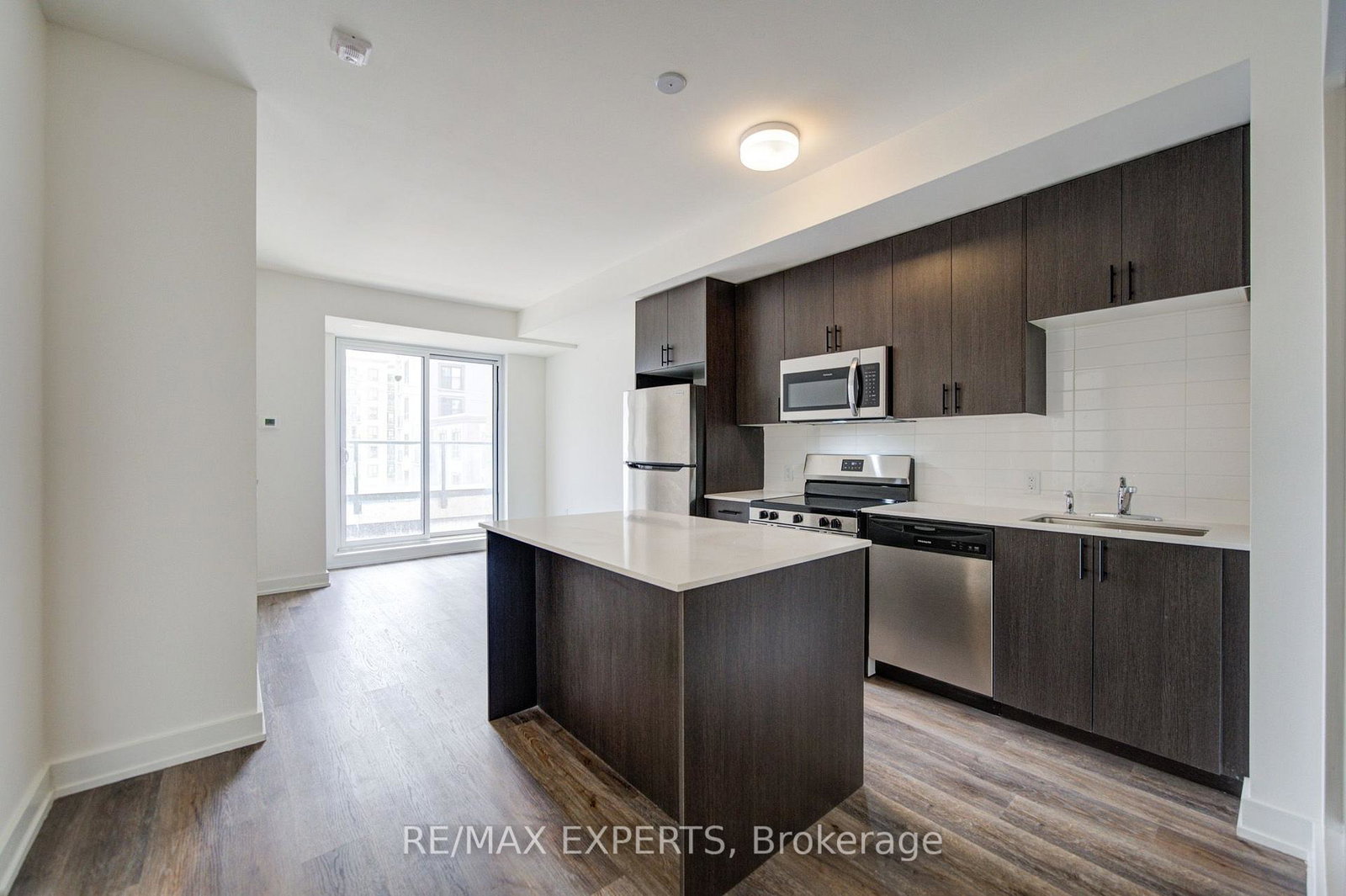2475-old-bronte-road-oakville-ontario-w13735754