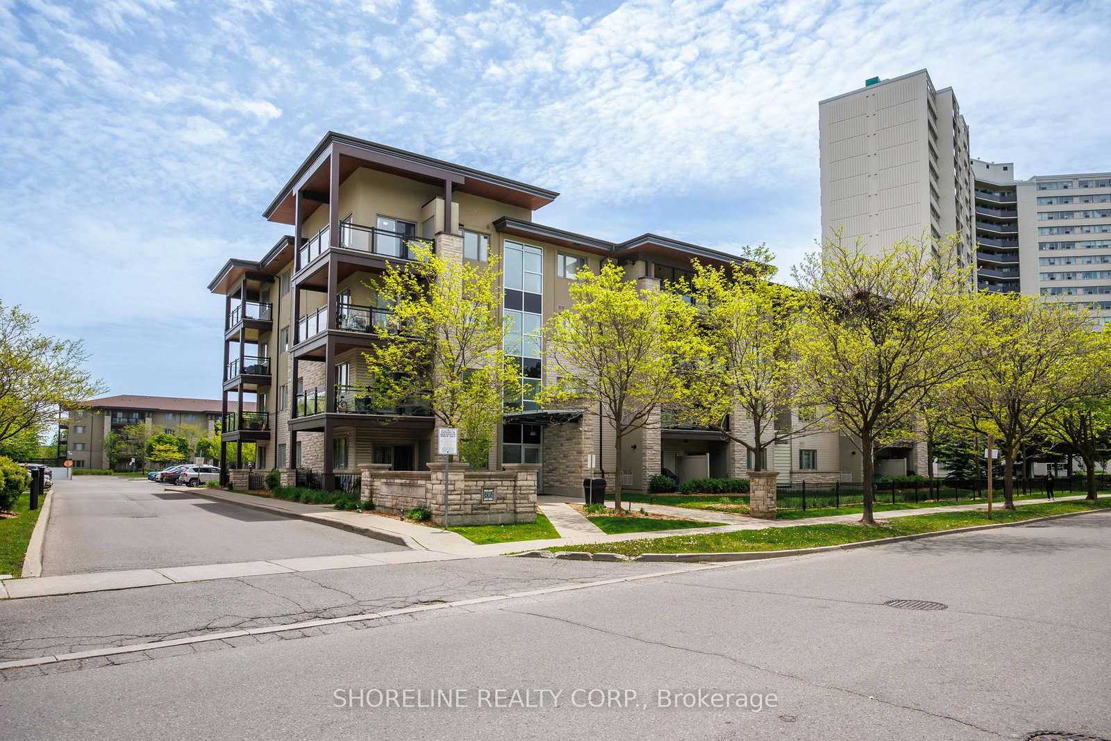 570-lolita-gardens-mississauga-ontario-w13736050