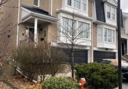 30-tamarack-circle-toronto-etobicoke-ontario-w13736074
