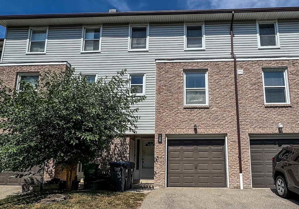 2440-bromsgrove-road-e-mississauga-ontario-w13736266