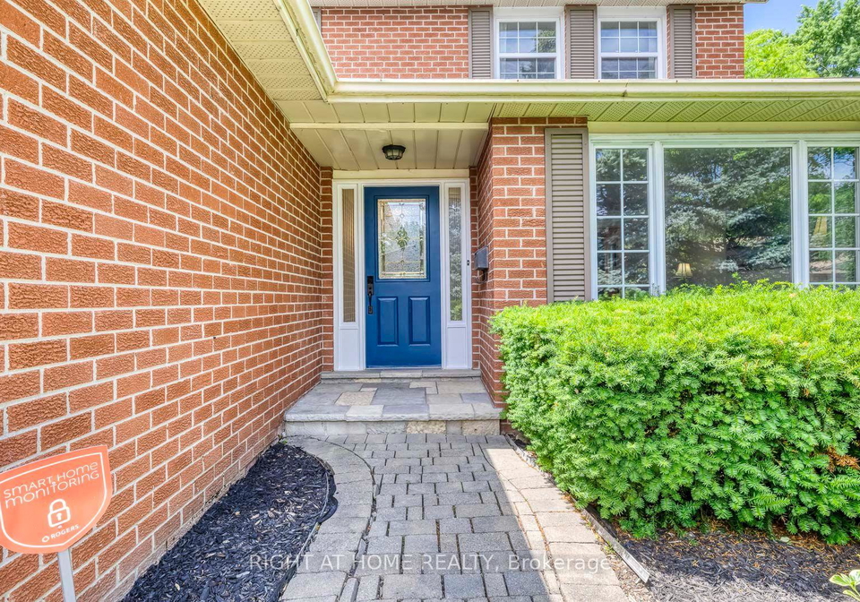 1025-vanier-drive-mississauga-ontario-w13736414