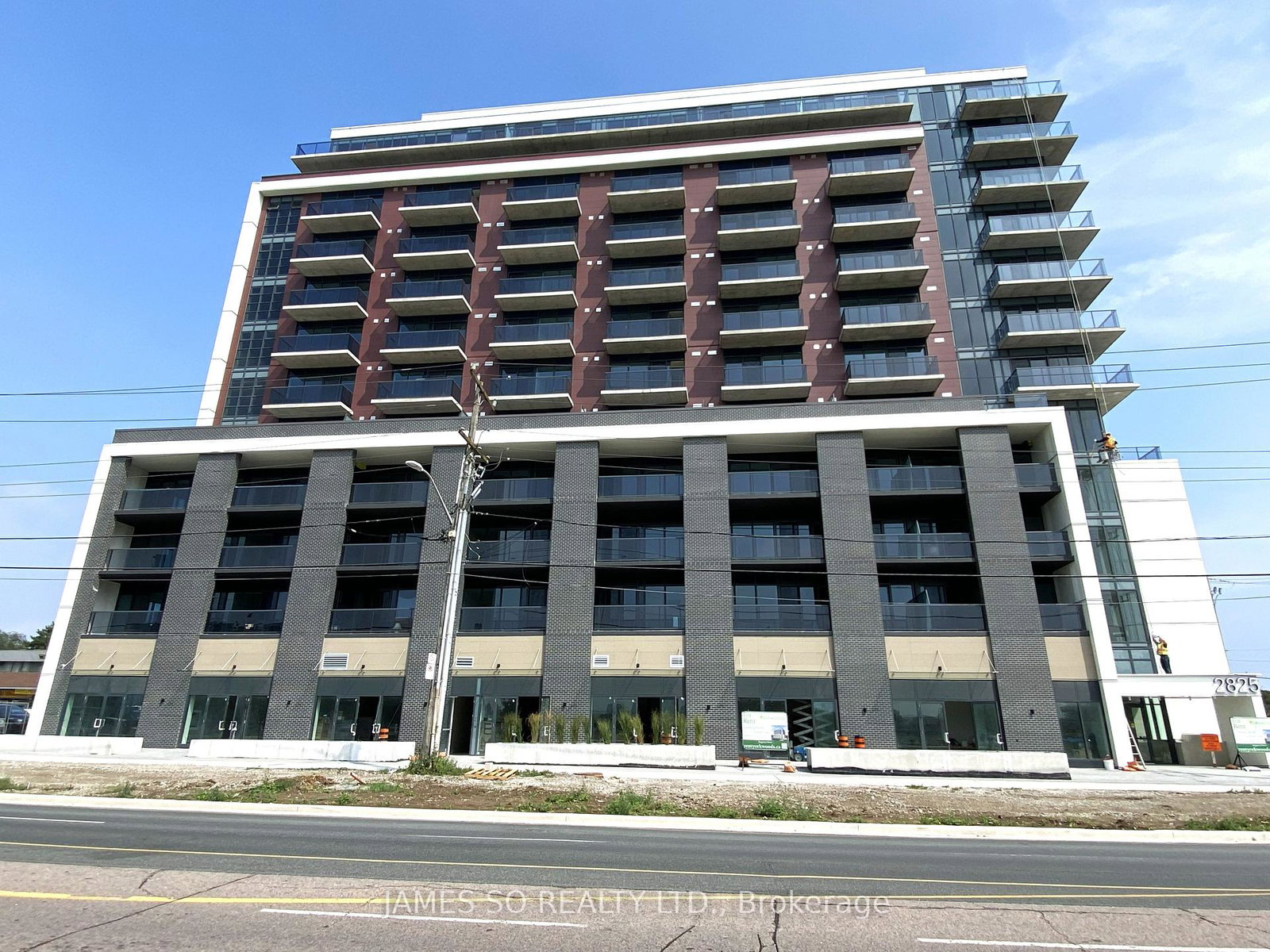 2825-jane-street-toronto-york-ontario-w13736442