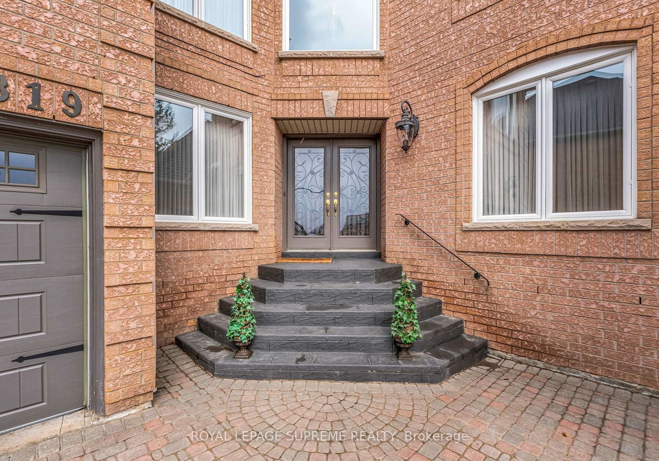 2819-duncairn-drive-mississauga-ontario-w13736966