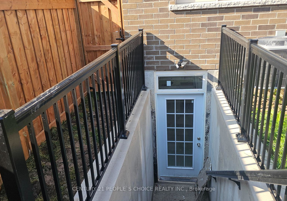 794-apple-basement-terrace-milton-ontario-w13737378