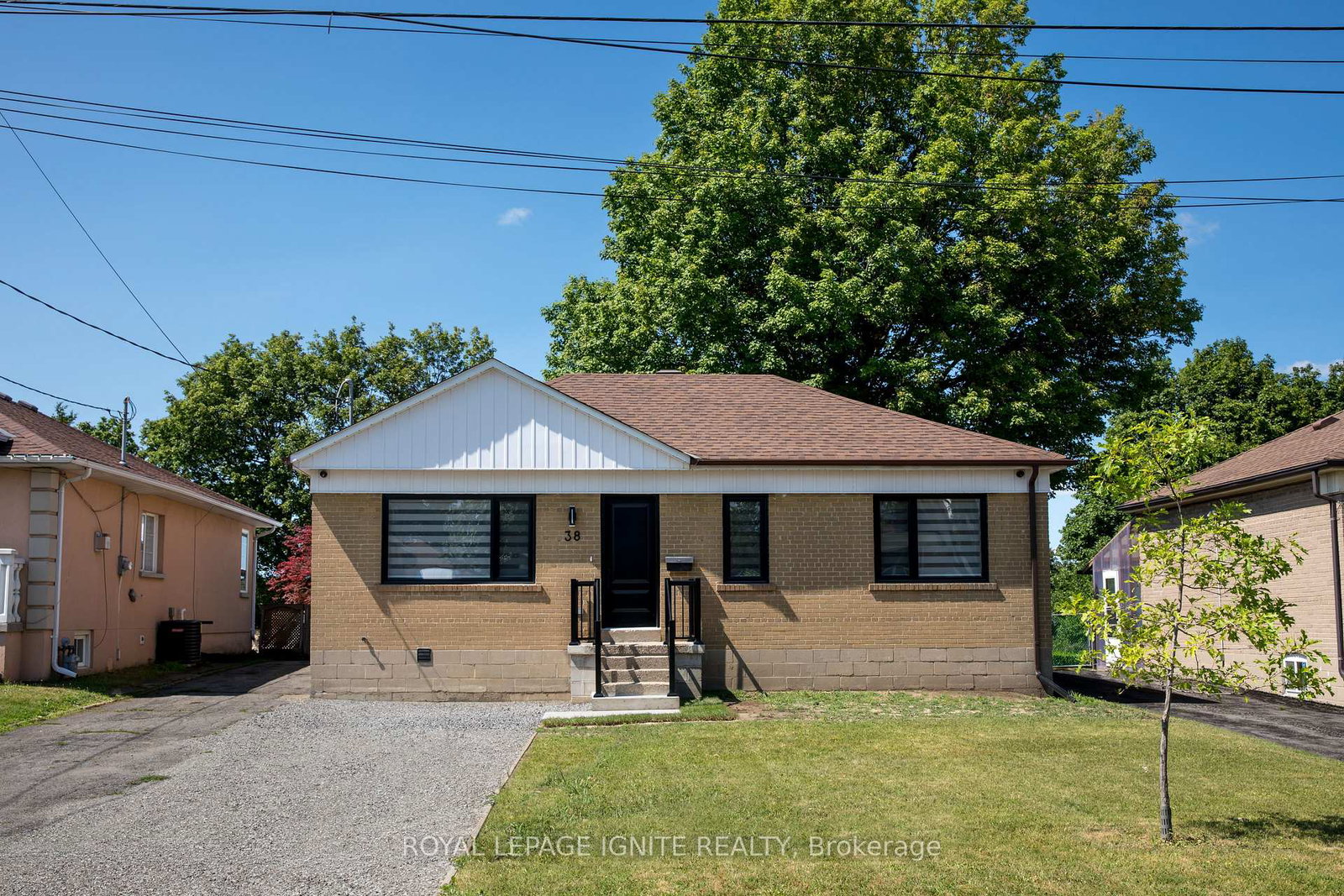 38-parent-avenue-toronto-york-ontario-w13737586