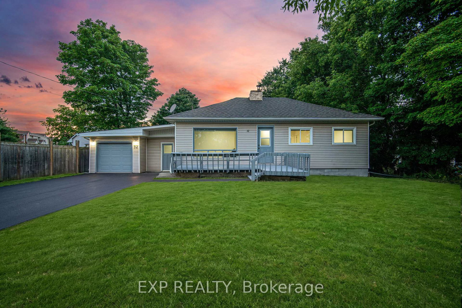32-maple-avenue-e-halton-hills-ontario-w13737710