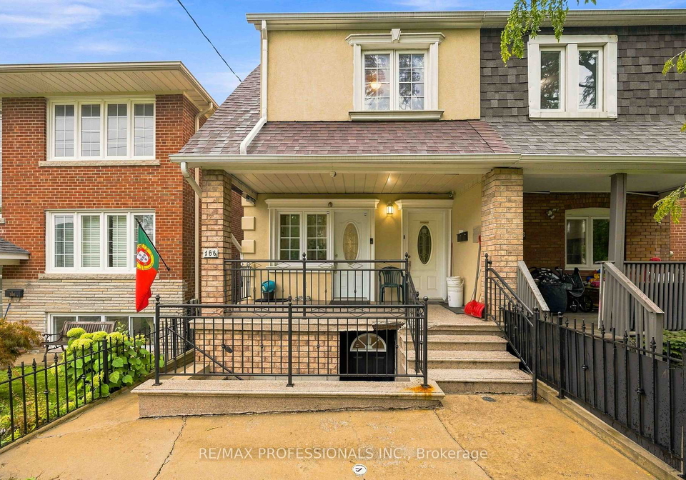 166-caledonia-road-toronto-toronto-ontario-w13737862