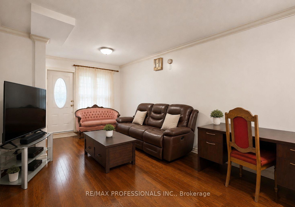 166-caledonia-road-toronto-toronto-ontario-w13737862
