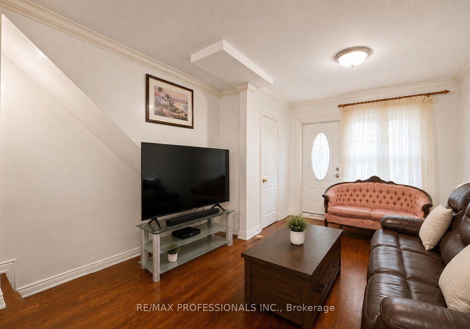 166-caledonia-road-toronto-toronto-ontario-w13737862