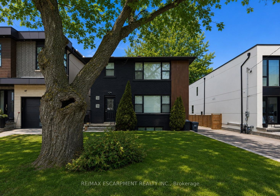 43-broadview-avenue-mississauga-ontario-w13737888