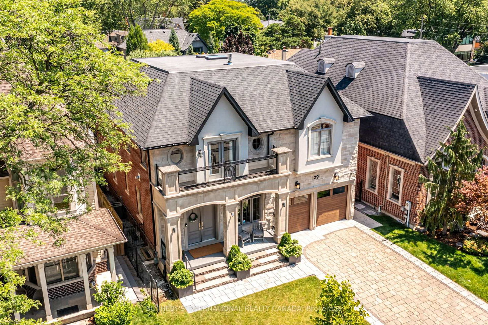 29-oakwood-avenue-mississauga-ontario-w13737968