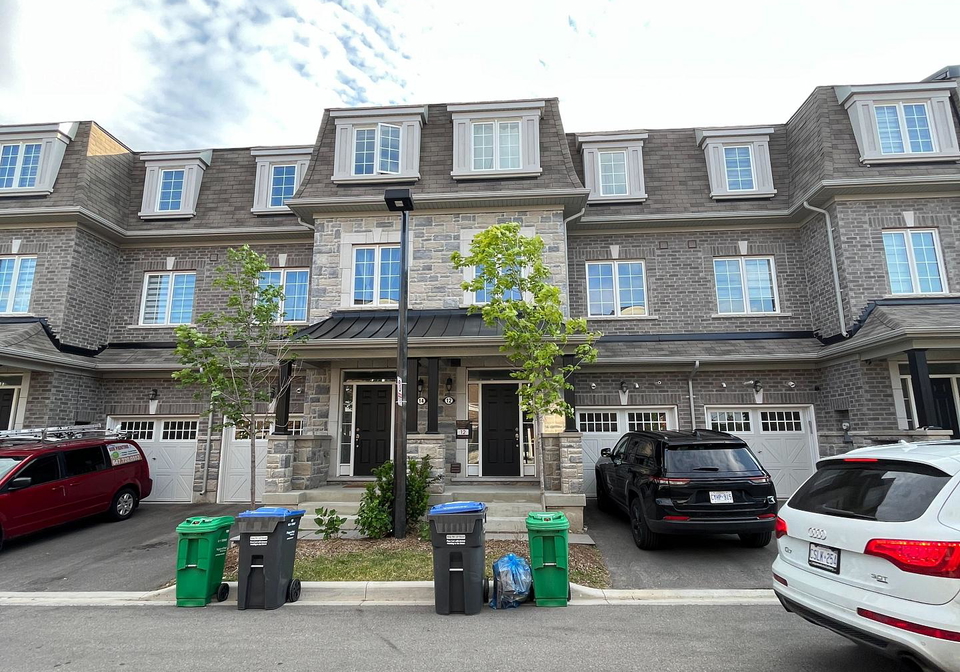 12-pomarine-way-w-brampton-ontario-w13738136
