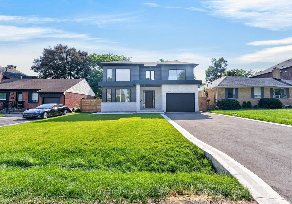 2052-redan-drive-mississauga-ontario-w13738360